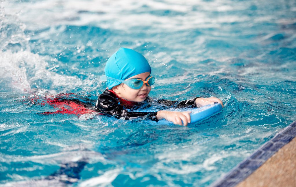 Childrens Swimming Lessons younger children